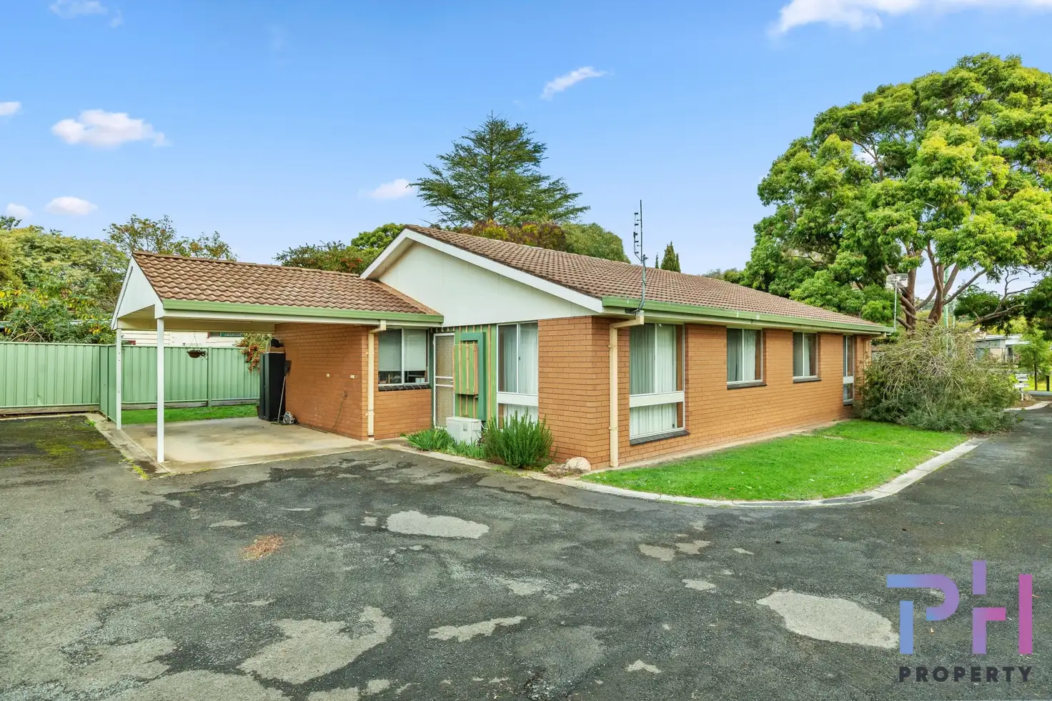 Main view of Homely unit listing, 2/115 Havlin Street East, Flora Hill VIC 3550