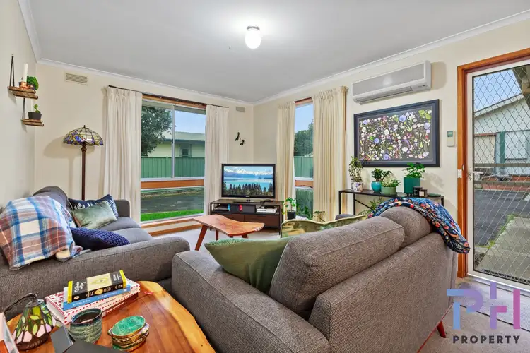 Second view of Homely unit listing, 2/115 Havlin Street East, Flora Hill VIC 3550