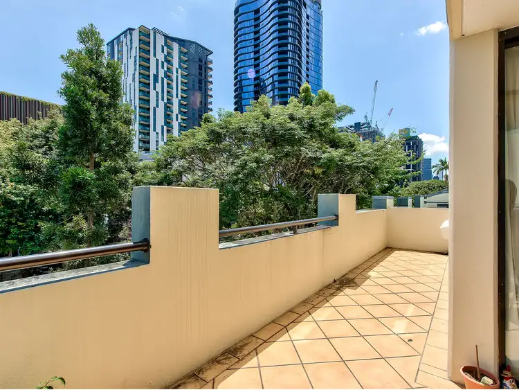 Second view of Homely apartment listing, 221/5 Edmondstone Street, South Brisbane QLD 4101