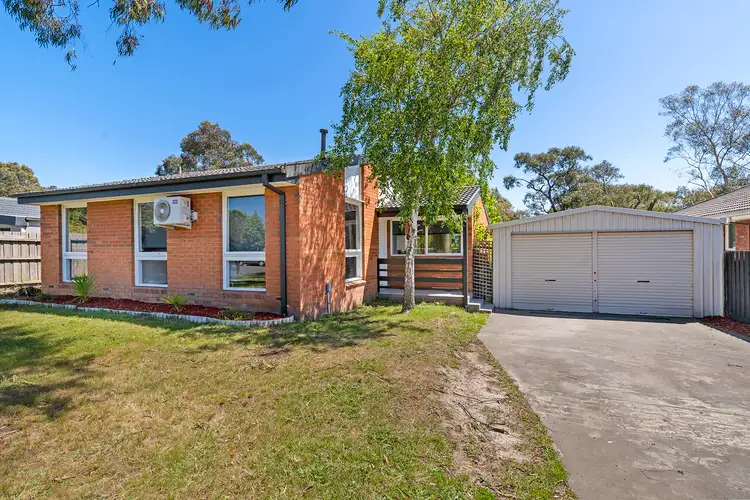 17 Sullivan Avenue, Lysterfield VIC 3156