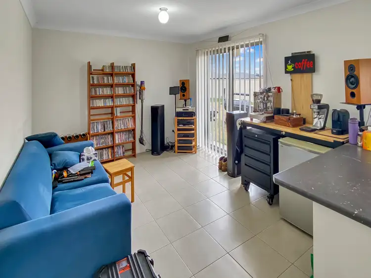 Seventh view of Homely house listing, 2 Devlin Close, Leeton NSW 2705