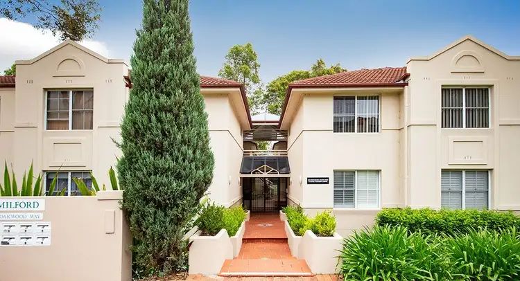 2/1 Oakwood Way, Menai NSW 2234