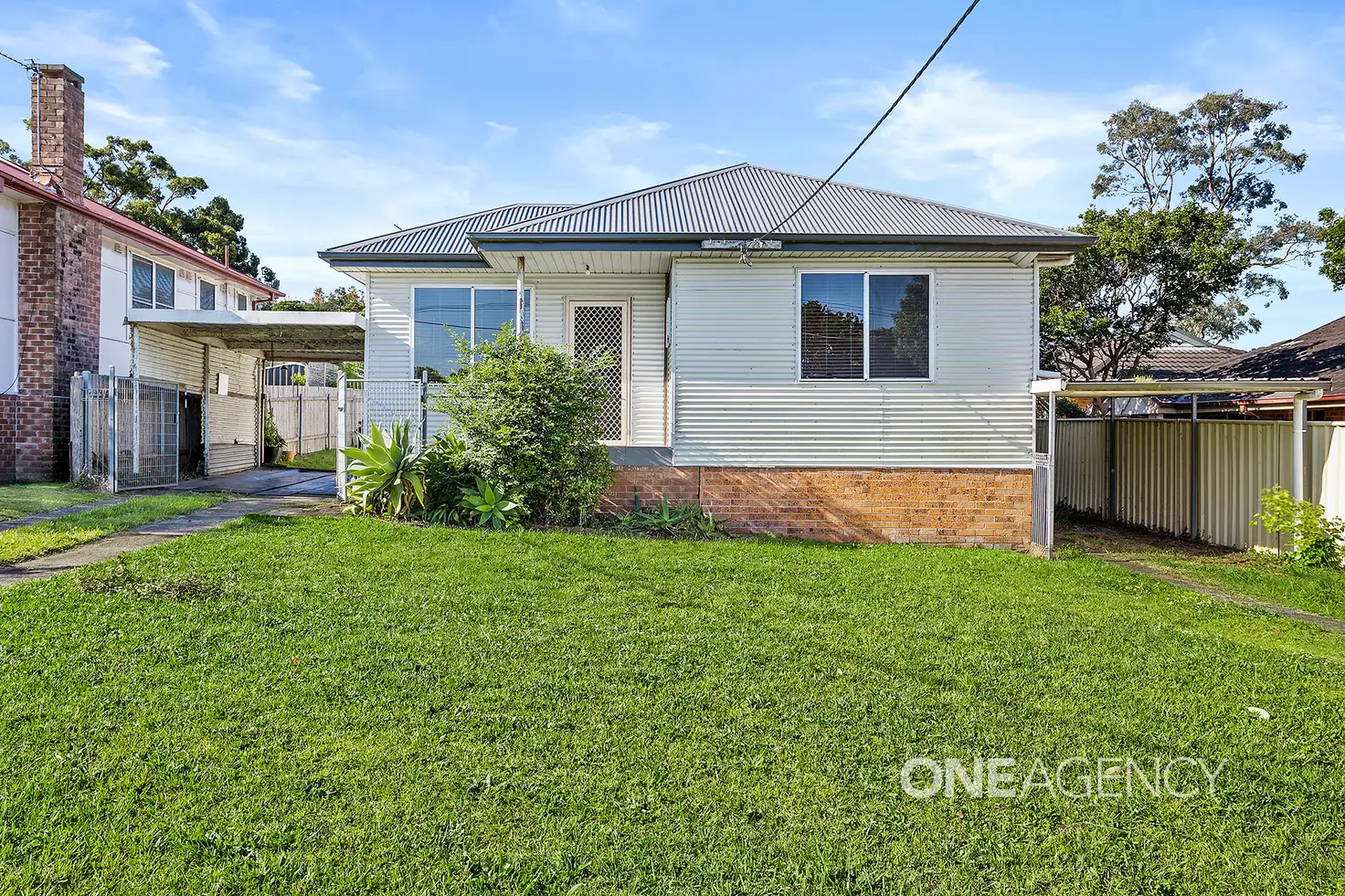 Main view of Homely villa listing, 4 Illawon Street, Berkeley NSW 2506