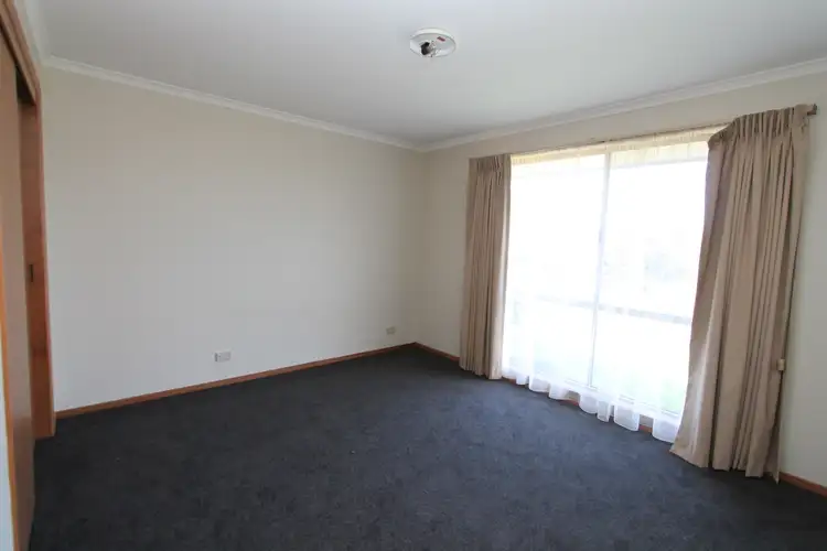 Fourth view of Homely unit listing, 10 Jenean Court, Warrnambool VIC 3280