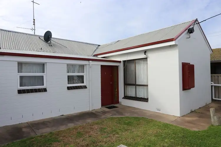 10 Bell Street