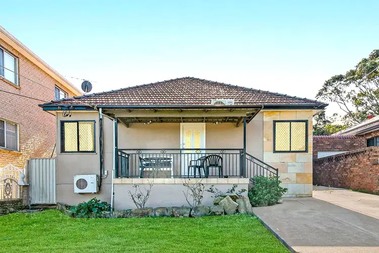 137 Greenacre Road, Greenacre NSW 2190