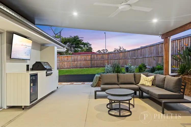 Fifth view of Homely house listing, 2 Heywood Place, Helensvale QLD 4212