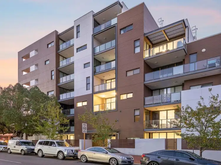 2/288 Lord St, Highgate WA 6003