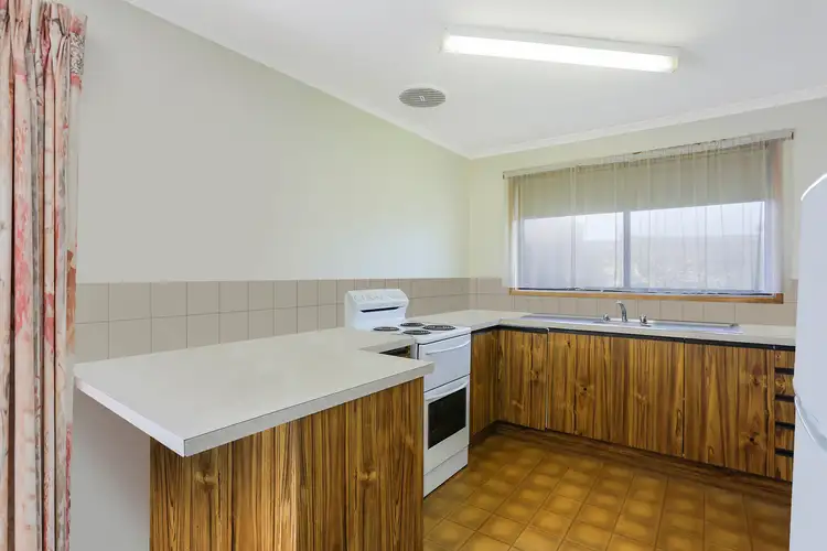 Fifth view of Homely unit listing, 2/11 Cyma Street, Warrnambool VIC 3280