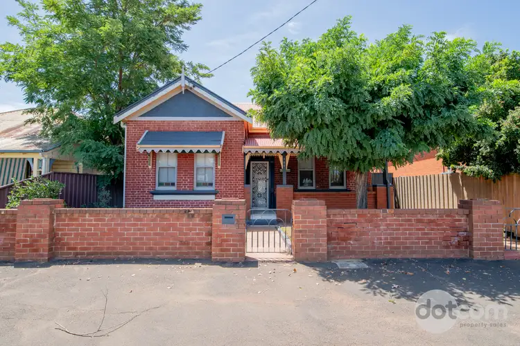 102 Bourke Street, Dubbo NSW 2830