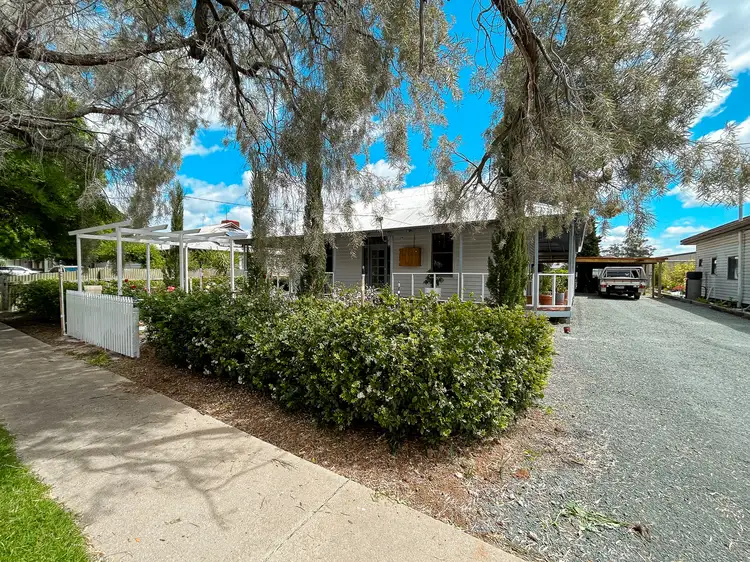 30 Lyall Avenue, Kerang VIC 3579