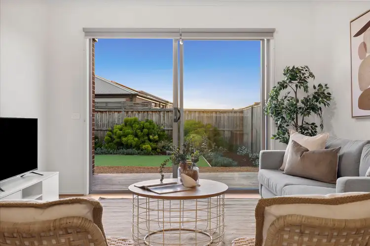 Second view of Homely house listing, 2 Kneebone Place, Charlemont VIC 3217