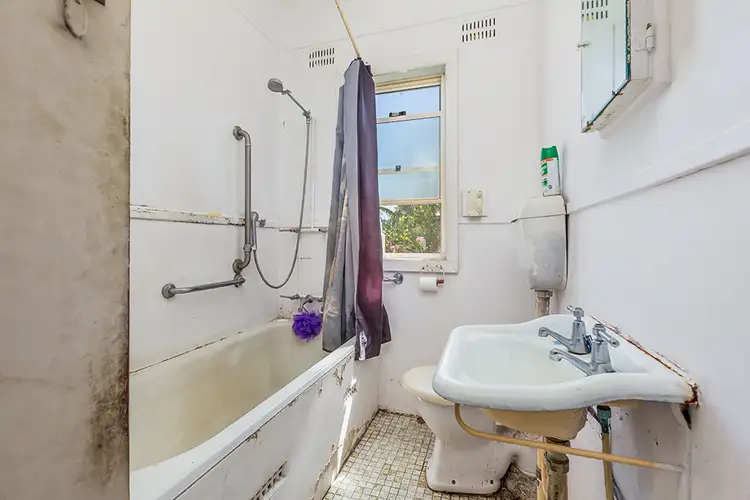 Fifth view of Homely house listing, 533 Main Road, Glendale NSW 2285