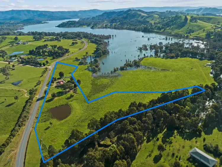 948 Howes Creek Road, Mansfield VIC 3722