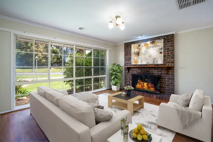 Second view of Homely house listing, 5 BINDER CRESCENT, Wodonga VIC 3690