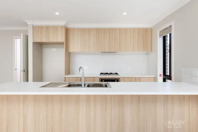 Fourth view of Homely house listing, 33 GLENWOOD BOULEVARD, Baranduda VIC 3691