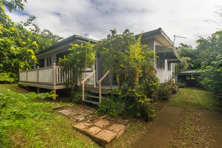 3 Wilma Cres, Russell Island QLD 4184