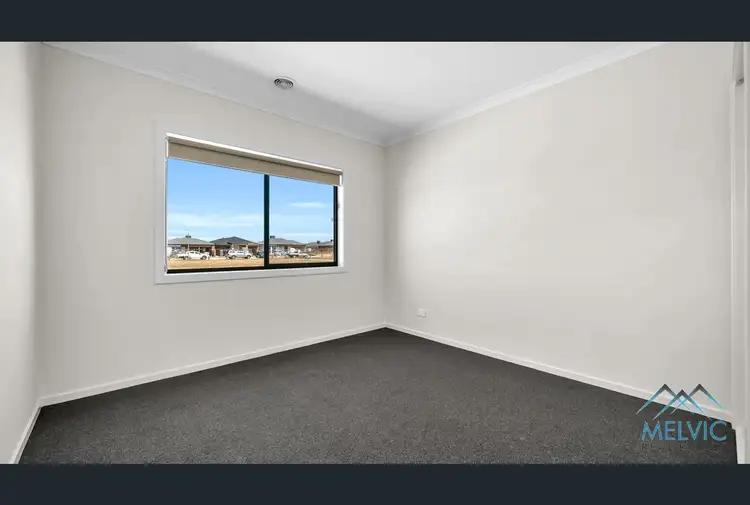 Seventh view of Homely house listing, 52 sunflower drive, Beveridge VIC 3753