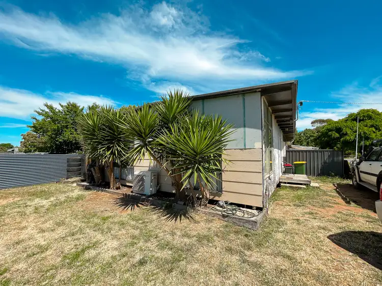 72 Carbine Street, Kerang VIC 3579