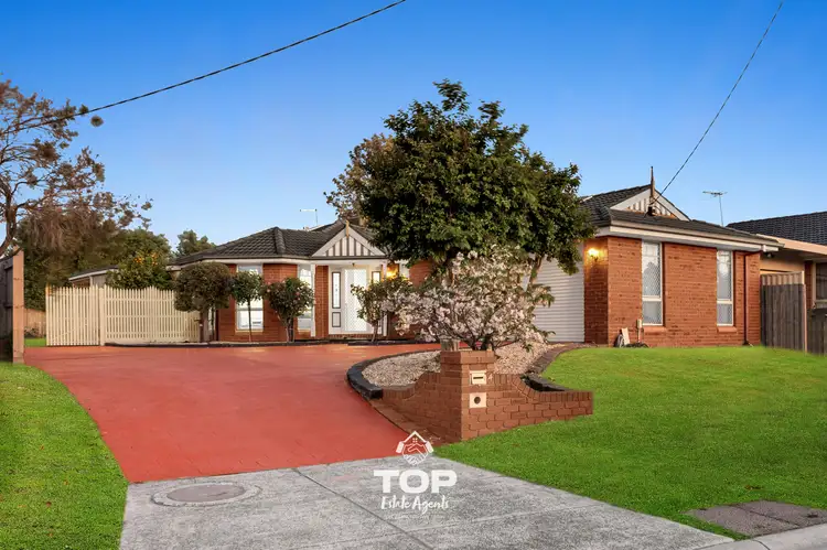 4 Plaistow Court, Cranbourne North VIC 3977