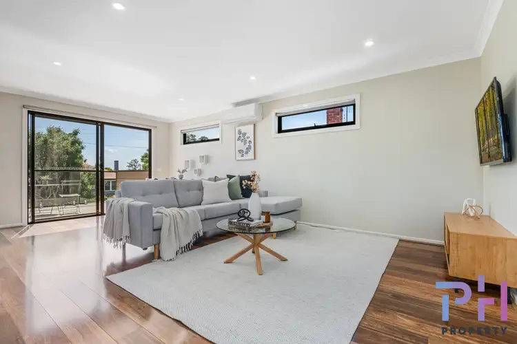 Third view of Homely townhouse listing, 1A Albion Street, Kennington VIC 3550