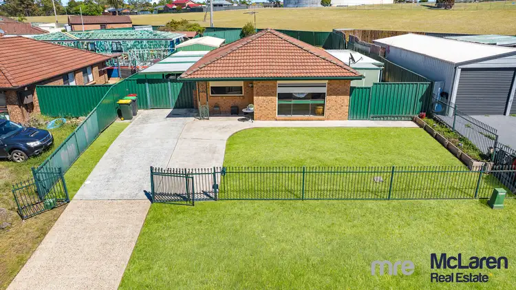 4 Karrabul Road, St Helens Park NSW 2560