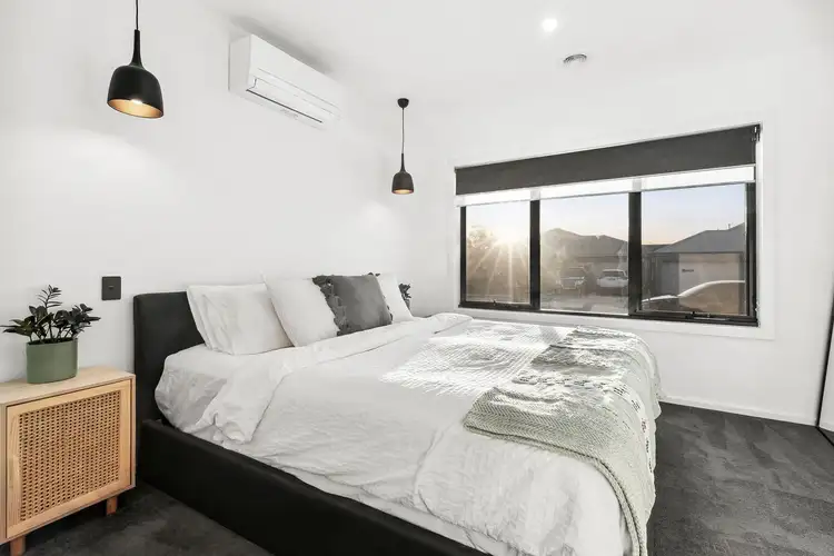 Fifth view of Homely house listing, 8 Kangaroo Paw Drive, Leopold VIC 3224