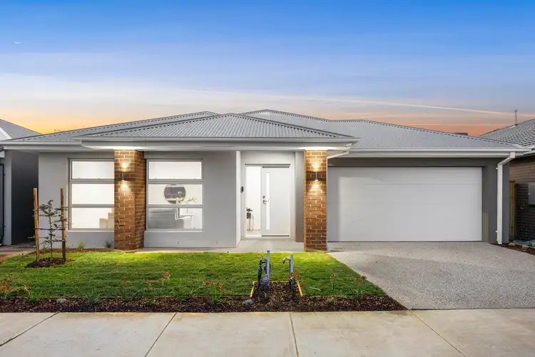 10 Montagna Circuit, Armstrong Creek VIC 3217