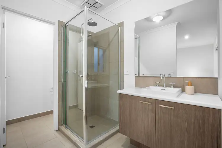 Fifth view of Homely house listing, 10 Montagna Circuit, Armstrong Creek VIC 3217