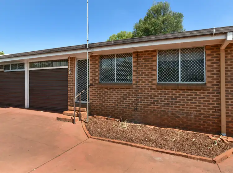 2/22 Kirklees Street, Newtown QLD 4350