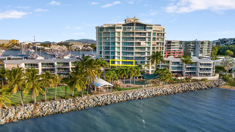 36/7 Mariners Drive, Townsville City QLD 4810