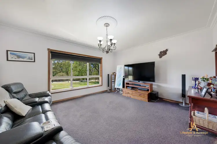 Sixth view of Homely house listing, 3 Marion Place, Drouin VIC 3818