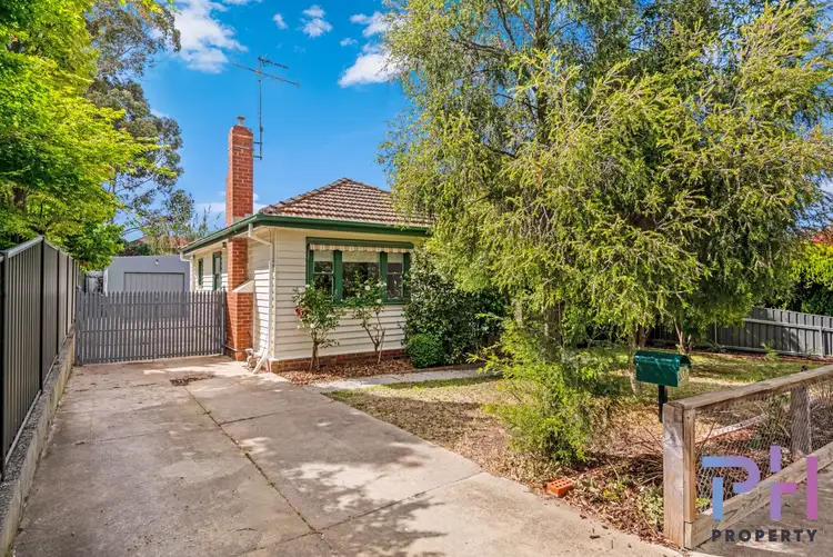 336 Eaglehawk Road, California Gully VIC 3556