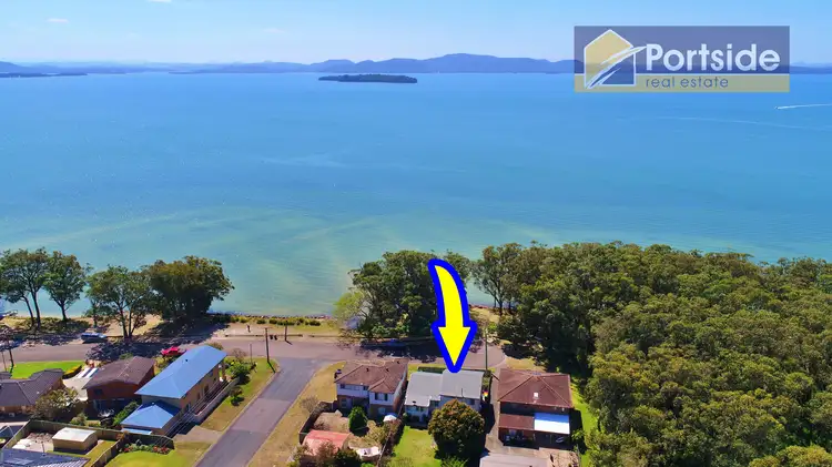 72 Peace Parade, Tanilba Bay NSW 2319