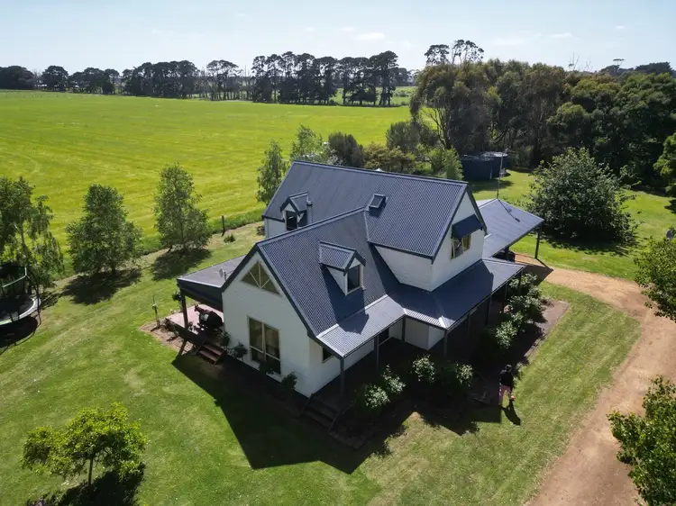30 Johnstones Lane Grassmere Via Warrnambool