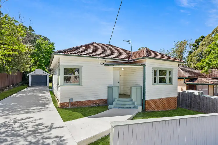 3 Mangerton Road, Wollongong NSW 2500