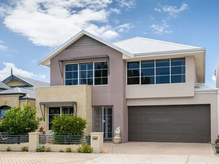 5 Orient Circuit, Hillarys WA 6025