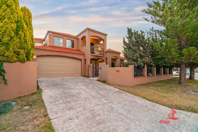 Third view of Homely house listing, 21 Seaward Loop, Sorrento WA 6020