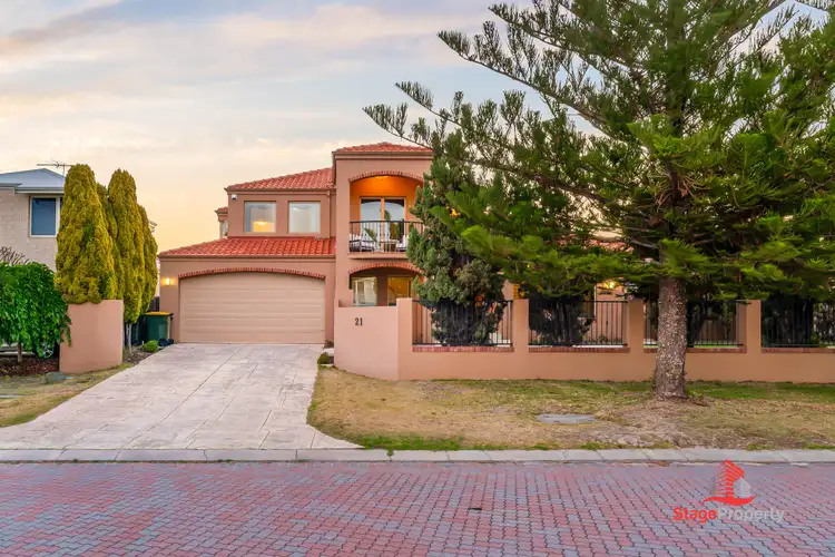 Fourth view of Homely house listing, 21 Seaward Loop, Sorrento WA 6020