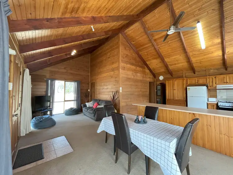 Second view of Homely rural property listing, 8 Hardhill Court, Wedderburn VIC 3518
