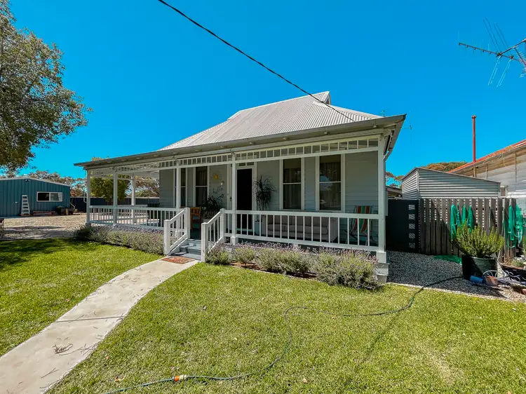 135 Victoria Street, Kerang VIC 3579