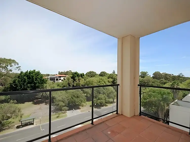 Fourth view of Homely apartment listing, 25/16 Kings Park Road, West Perth WA 6005