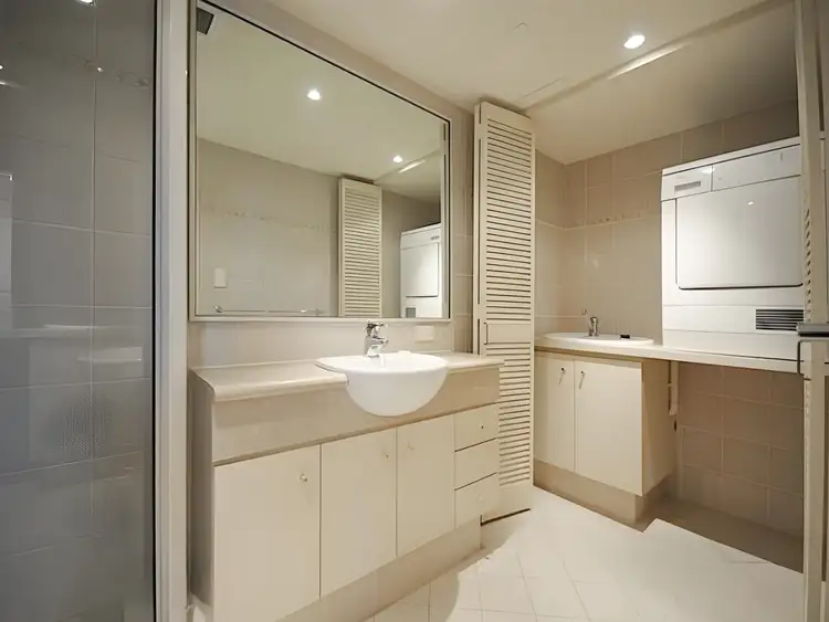 Seventh view of Homely apartment listing, 25/16 Kings Park Road, West Perth WA 6005