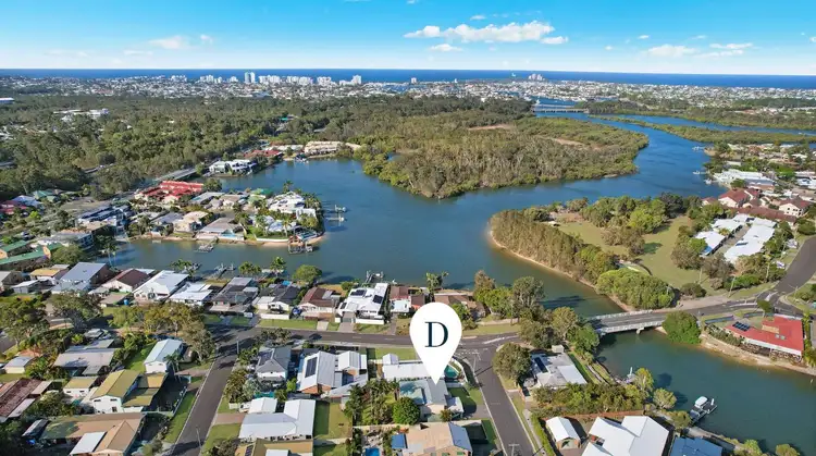 33 Woorilla Crescent, Mountain Creek QLD 4557