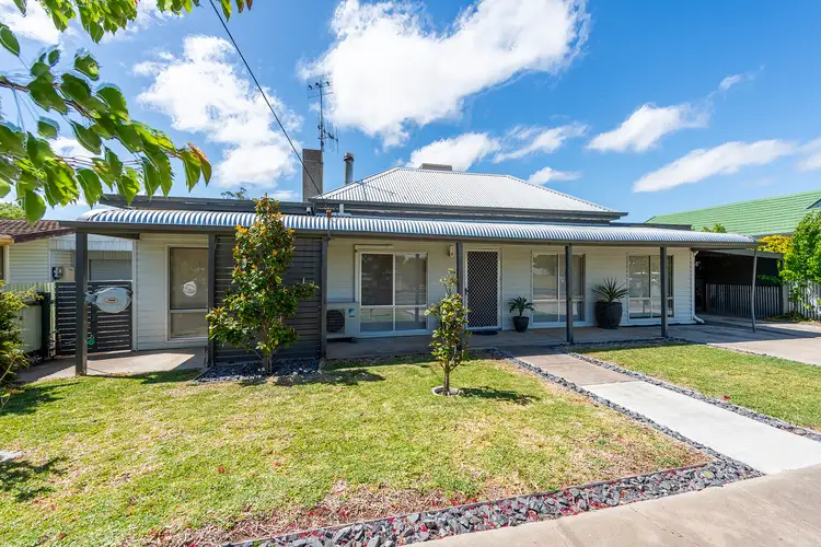 146 Nelson Street, Nhill VIC 3418