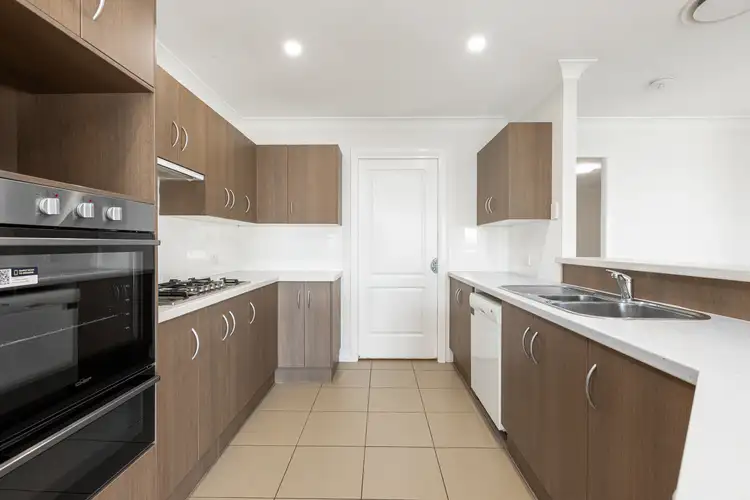 Fifth view of Homely house listing, 2/32 Crawford Avenue, Tenambit NSW 2323