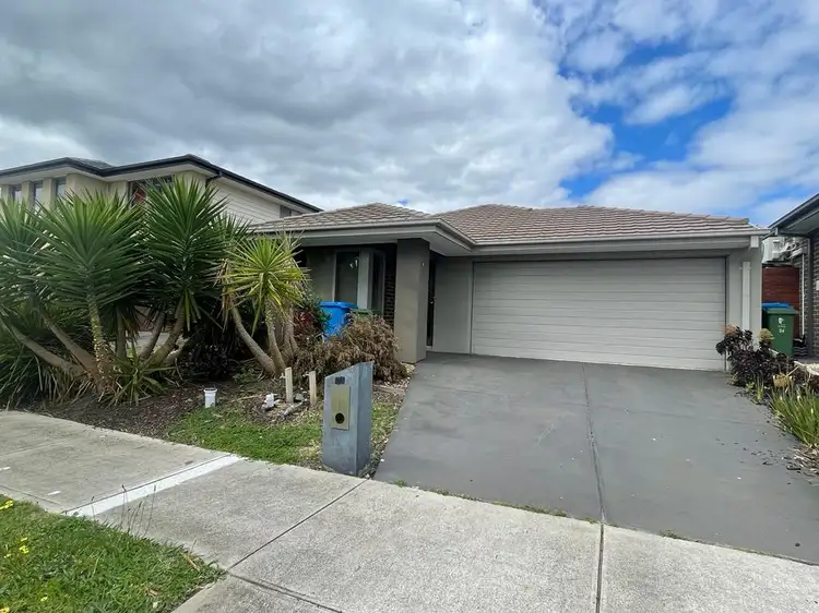 26 Harper Crescent, Cranbourne West VIC 3977