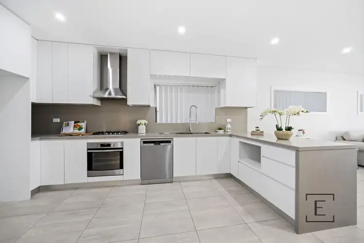 Fifth view of Homely house listing, 32 Madeline Street, Fairfield West NSW 2165