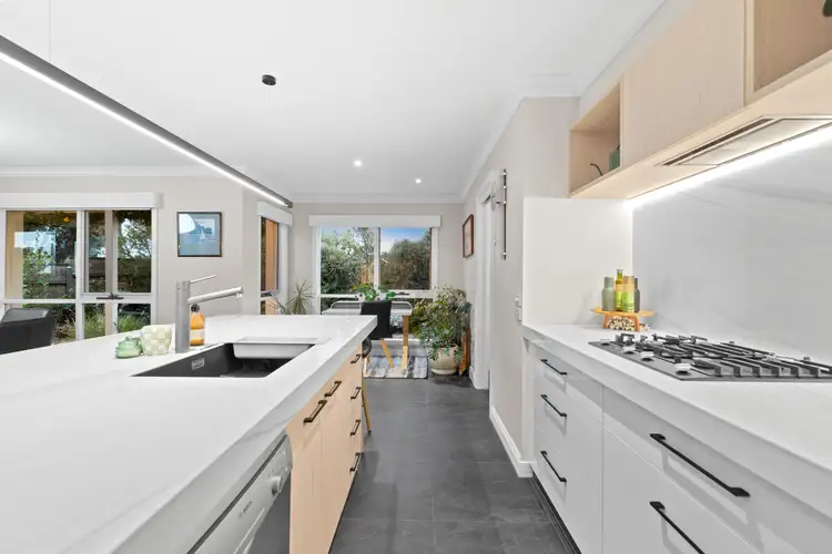 Sixth view of Homely house listing, 2/15 Albert Street, Mornington VIC 3931