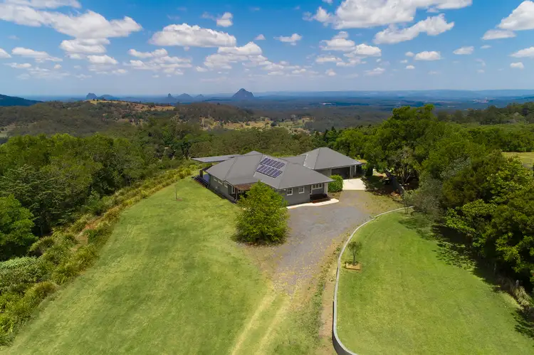 805 LANDSBOROUGH MALENY ROAD